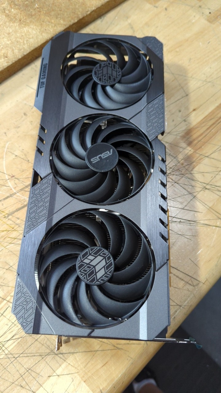 ข้อเสนอที่ดีที่สุดสำหรับอะไหล่ - Graphics Card 24Gb Gddr6X บทวิจารณ์และราคา